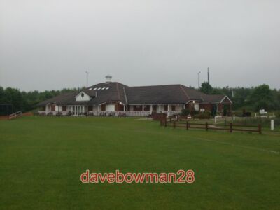 FOTO UNSWORTH CRICKET CLUB - PAVILLON UNSWORTH CC'S POLE LANE BODEN UND PAVILLON