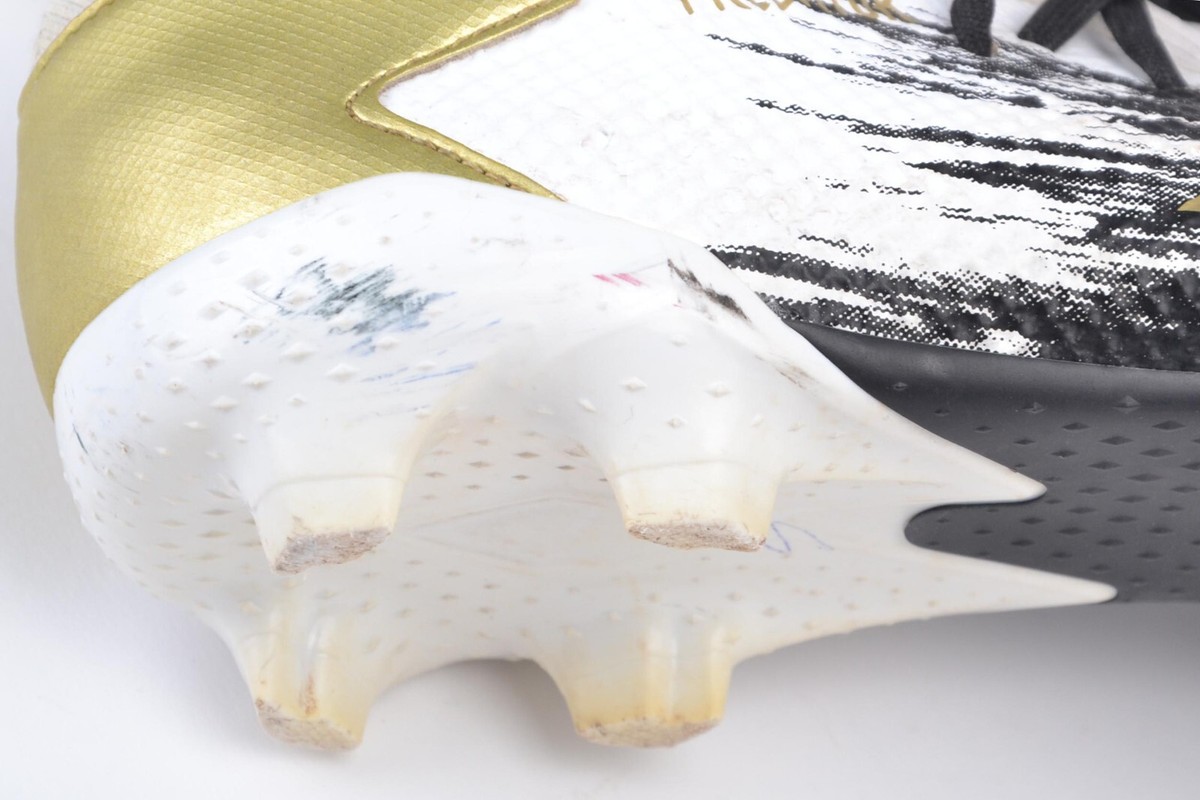 ADIDAS PREDATOR 20.3 FG SOCCER BOOTS CLEATS FOOTBALL 2020 FW9196