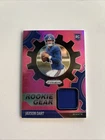 2025 Panini Prizm - Rookie Gear Jaxson Dart #RGR-JDT Pink Prizm (MEM, RC)