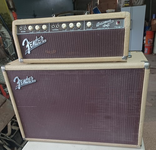 Fender Rough White  Bassman amp 1962 Oxblood grill