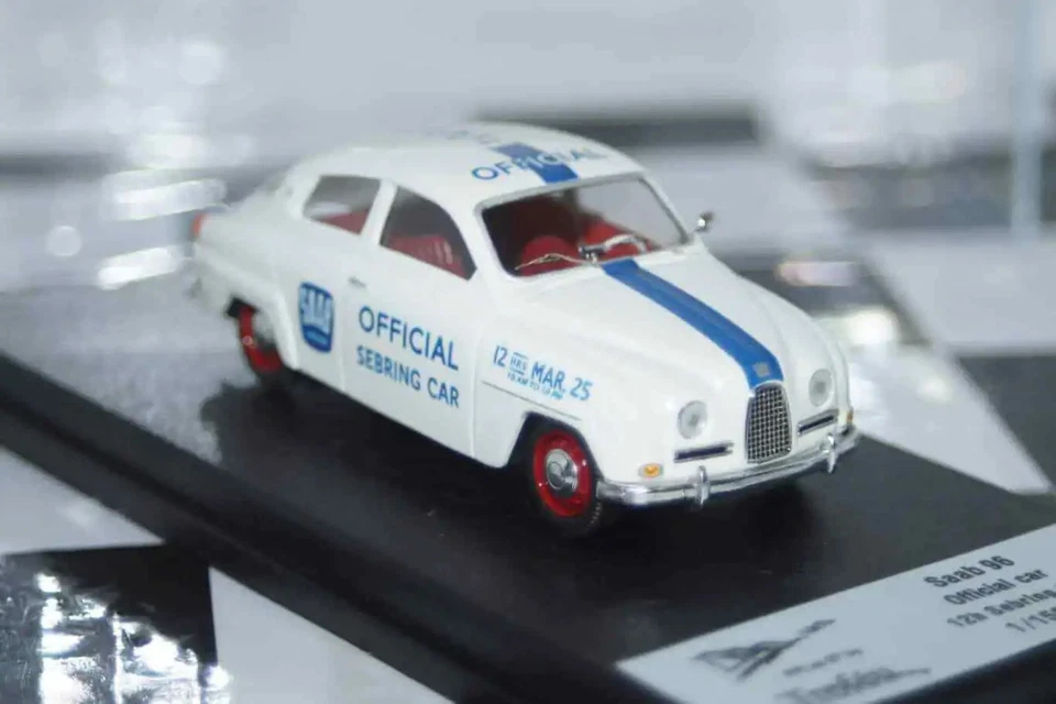 Trofeu Saab 96 Official Car 12h Sebring 1961 RR.us 07 Resin 1:43 - Image 3 of 4