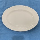Wedgwood Strawberry & Vine Bone China Oval Platter 15 in White England 1988 — photo 1