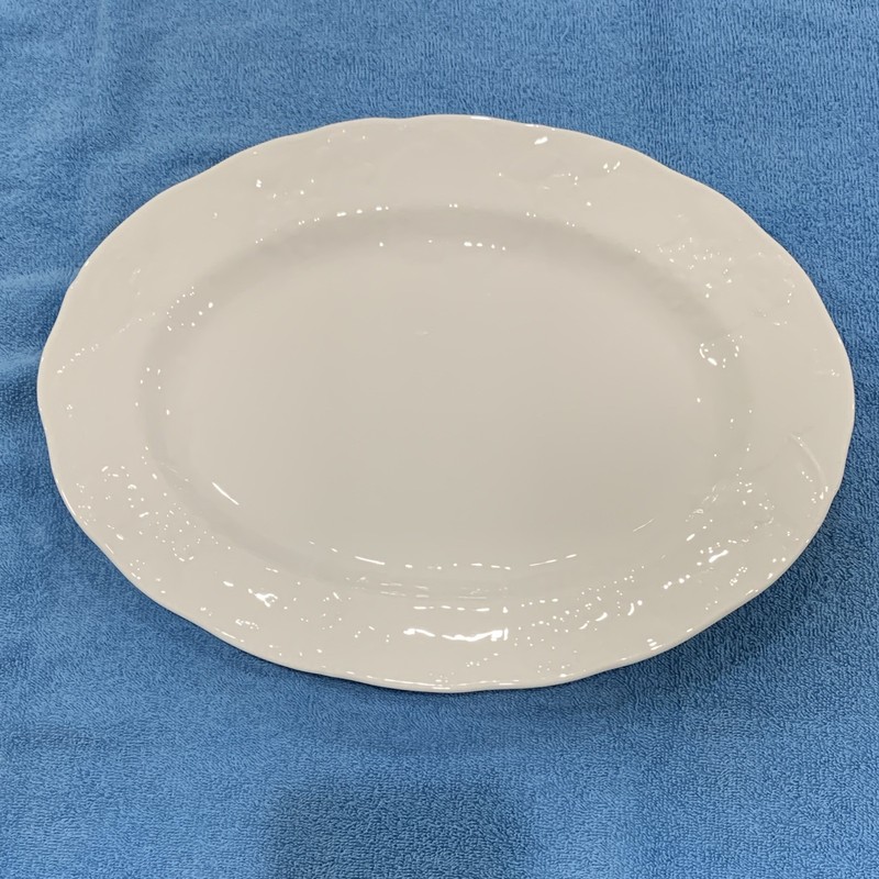 Wedgwood Strawberry & Vine Bone China Oval Platter 15 in White England 1988