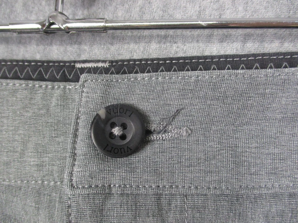 Pantalones Vuori Para Hombres Pequeños Gris Rendimiento Elastizados Informales Golf Viaje V431-S Foto 3 de 4