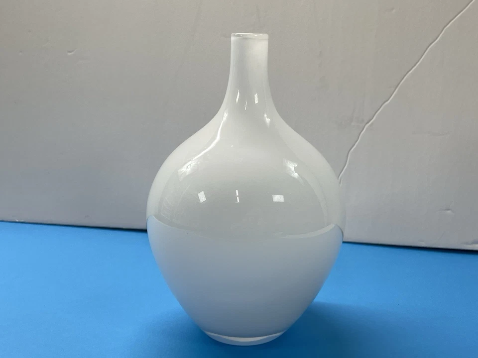 Jarrón de salón blanco modernista IKEA vidrio soplado a mano Johanna Jelinek #16789 retirado Foto 4 de 4