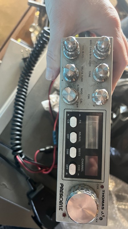 Vintage President Thomas j CB Radio. Turns On. 