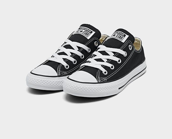 CONVERSE CHUCK TAYLOR YOUTH SIZE BLACK LOW TOP SNEAKER