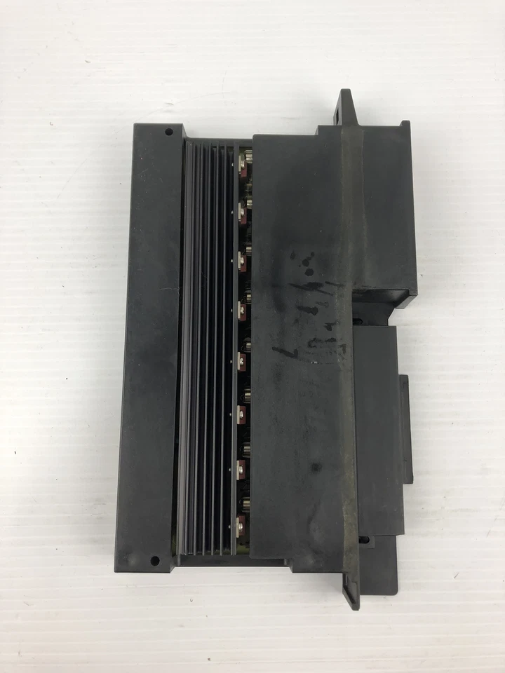 Cincinnati Milacron 3-531-3839A AC Output PLC Module Rev. C - Image 4 of 4
