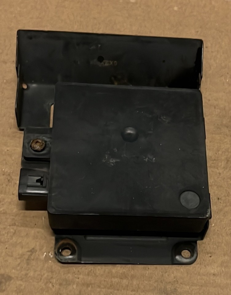 13-15 JAGUAR XF REAR BLIND SPOT RADAR CONTROL MODULE COMPUTER 9X23 ...