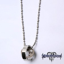 Kingdom Hearts 2 Crown Rotating Ring Pendant Key Blade Necklace Chain Gift