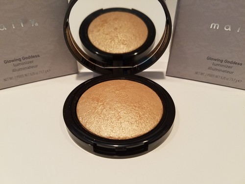 Mally ~ Lot 5 ~ Glowing Goddess Luminizer ~ NIB MUST HAVE!!! - Picture 5 of 8