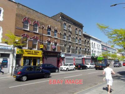 PHOTO  SOUTHWARK WALWORTH ROAD 19TH CENTURY SHOPS ALONG WALWORTH ROAD SOUTHWARK