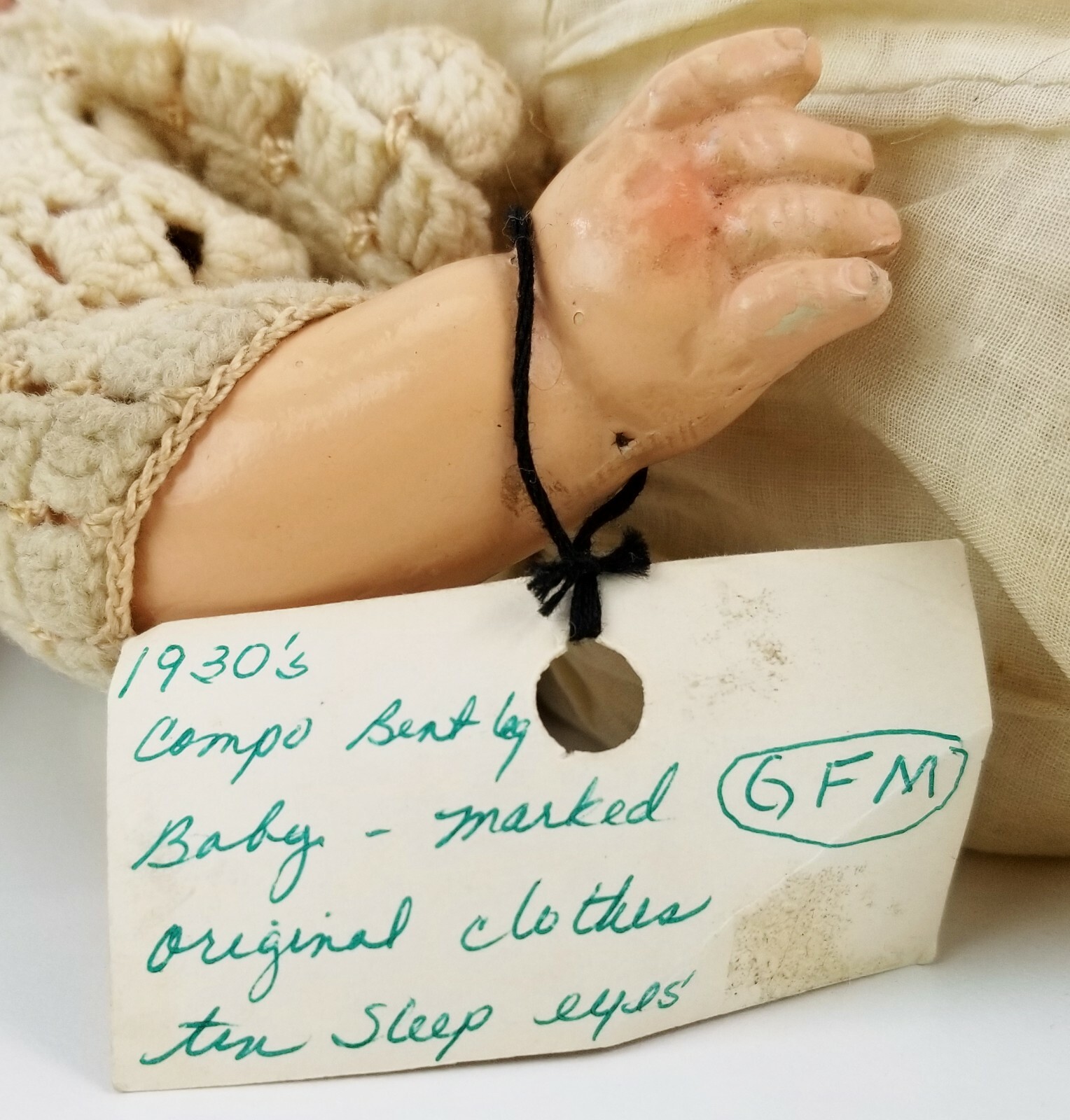 Antique Composition Baby Doll 1930s Bent Leg GFM Marked with Sleep Eyes Popularny zwykły sklep