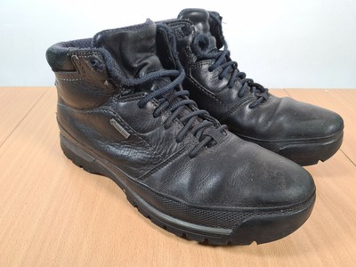 clarks waterproof boots
