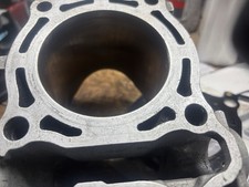 YAMAHA YZ250F CYLINDER BARREL NEEDS A REPLATE 2005