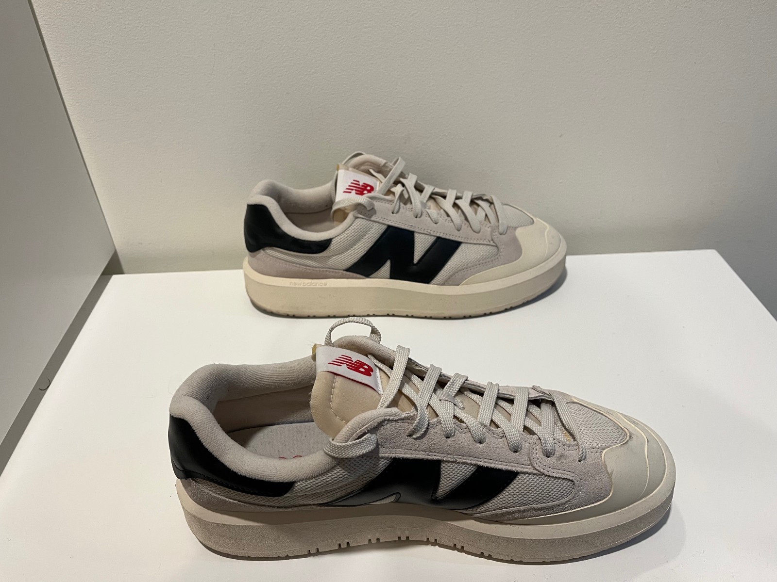 New Balance CT302 (M13 / W14.5) Moonbeam with Black and Team