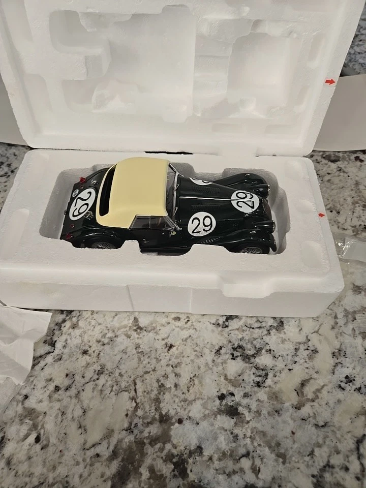 京商　Morgan plus 4 TOK258 1/18 Preços baixos em Kyosho Morgan 1:18 Escala Carros, caminhões e