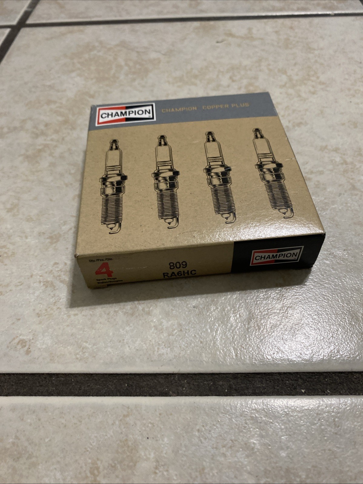 Champion 809 Copper Plus Spark Plug RA6HC - 4 Pack - Small Engine