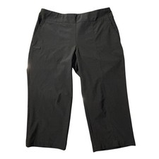 ZENERGY GOLF by CHICO'S Womens Black Flat Front Capri Pants Size 31