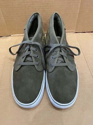 Size 12 Vans Chukka Syndicate Rose Embroidered 