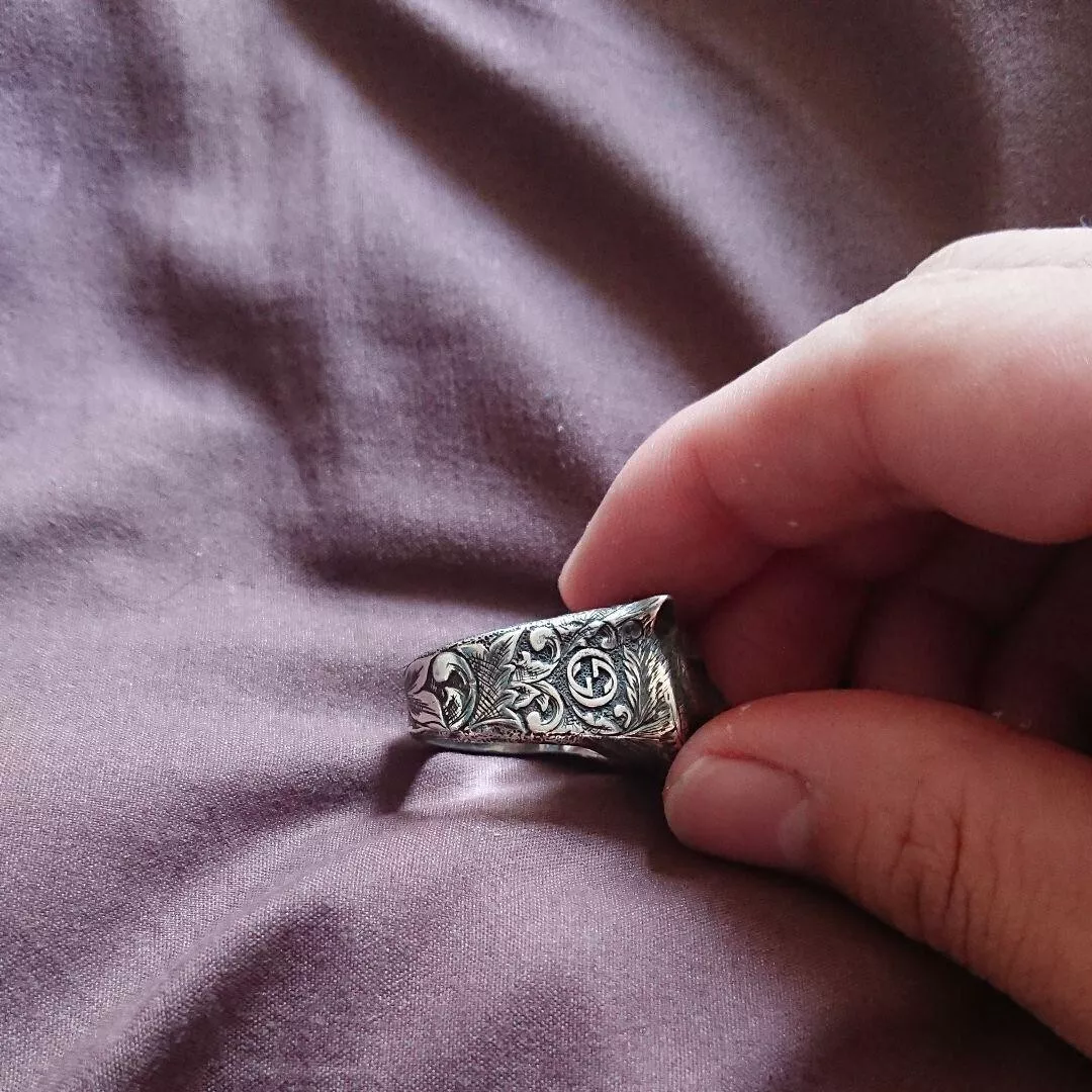 Gucci thumb hotsell ring