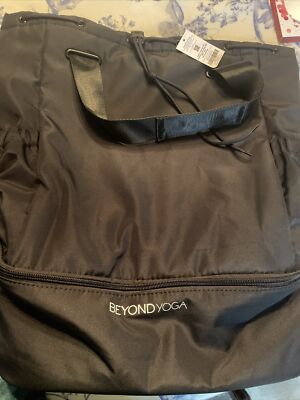 NWT Black Drawstring BEYOND YOGA Black Convertible Gym Bag  display picture 1