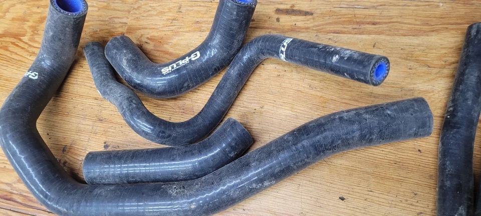 Случайные силиконовые шланги GPlus для Toyota Supra MA70 MK3 7MGTE Turbo 3,0 л 1987-1992 - Изображение 4 из 4