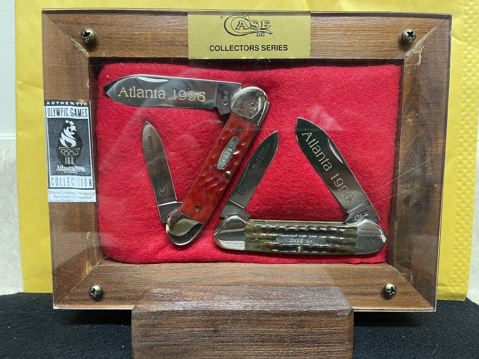 1996 CASE XX ATLANTA OLYMPIC GAME KNIFE SET 2 BONE CANOE KNIVES S/N 01