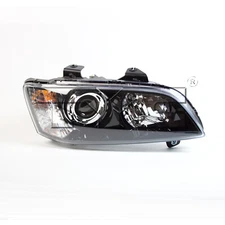 TYC 20-12213-00 Headlight Lamp Right Passenger Side RH Halogen New Warranty