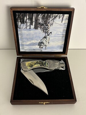 Collectable Knife with Wolf Head Handle lockblade *Read