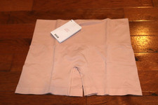 BNWT Wolford Seamless Bike Short Shapewear Panty MSRP 65 