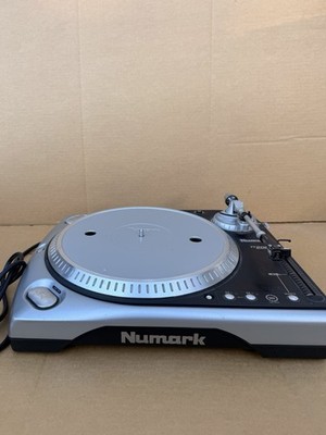 Numark TT 200 Belt Driven High Torque Professional DJ Turntable Plug & Play