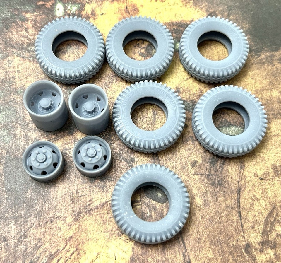 Resin 1/24 Scale: 15-inch “6-Hole” Dually Wheels W/ Commercial Truck ...