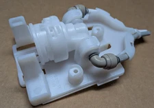 OEM HISENSE REFRIGERATOR WATER FILTER MANIFOLD- HRS290P5FSE - OPEN BOX