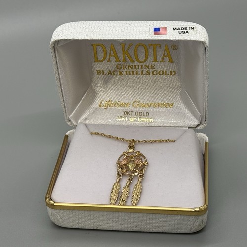 Dakota Black Hills Gold dreamcatcher 10kt three leaf pendant necklace - Picture 3 of 8