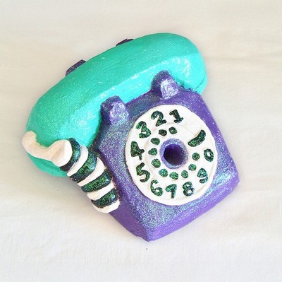 Nostalgia Plaster Craft Painted Telephone I Love the 80s DIY Bedroom Calling Art
