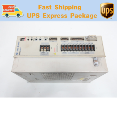 希少 QCS RMX 1850HD 業務用 2ch パワーアンプ 希少 QCS RMX 1850HD 業務用 2ch パワーアンプ