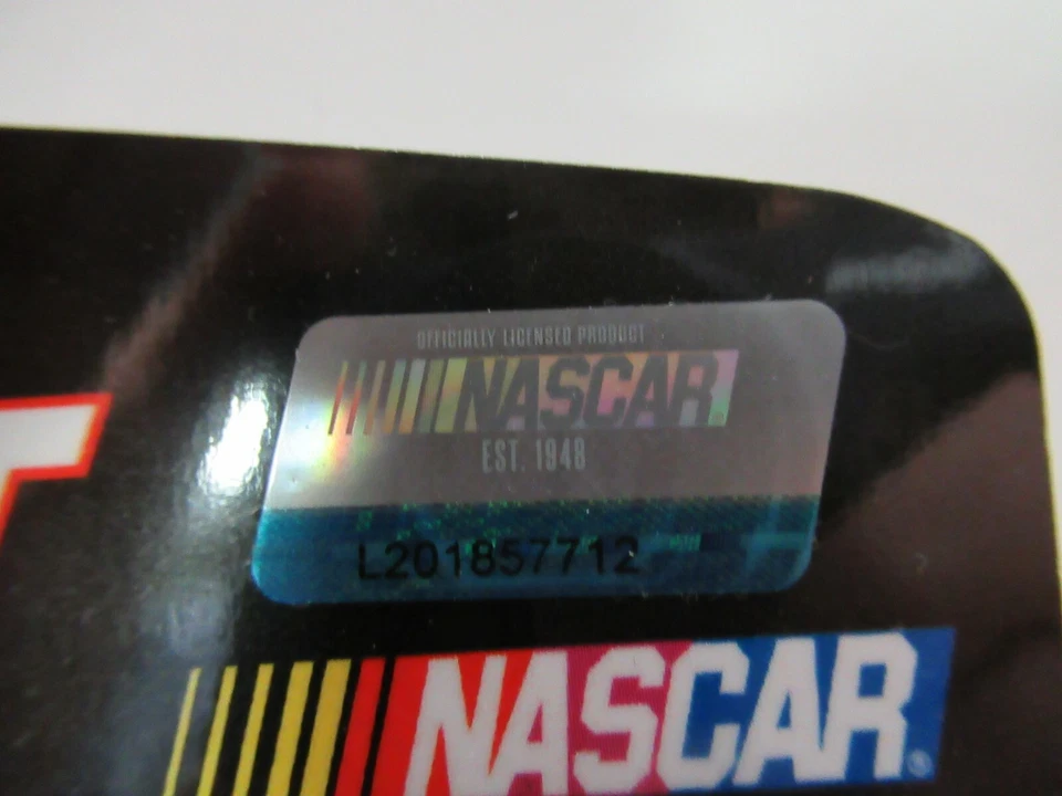 Kasey Kahne #5 Farmers Insurance NASCAR Pennant - Imagem 3 de 3