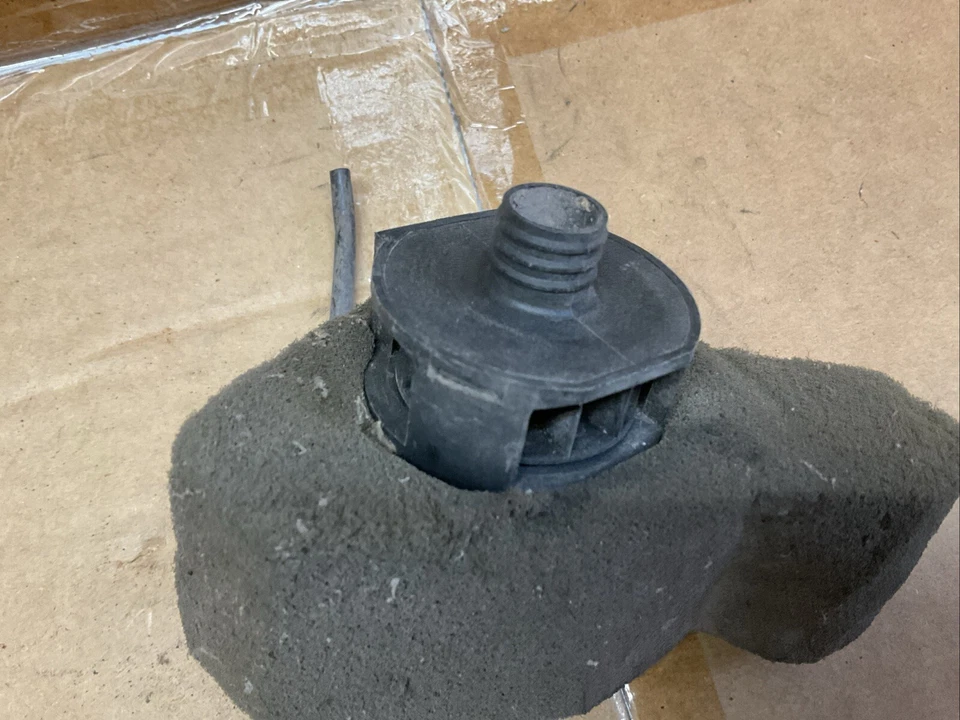 84-93 Mercedes W201 190 560SEC 400E Blower Motor Fan Temperature Sensor OEM - Image 2 of 4