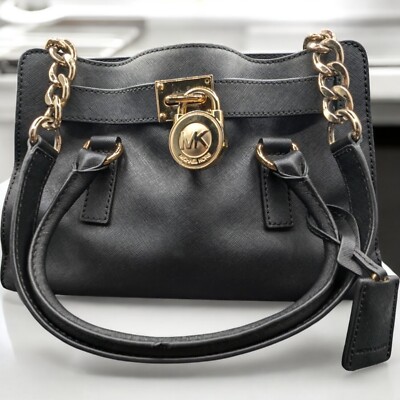Michael Kors Black Leather Bag with Gold Accents m_68e19ced955383d6506ad527.jpg main image 4