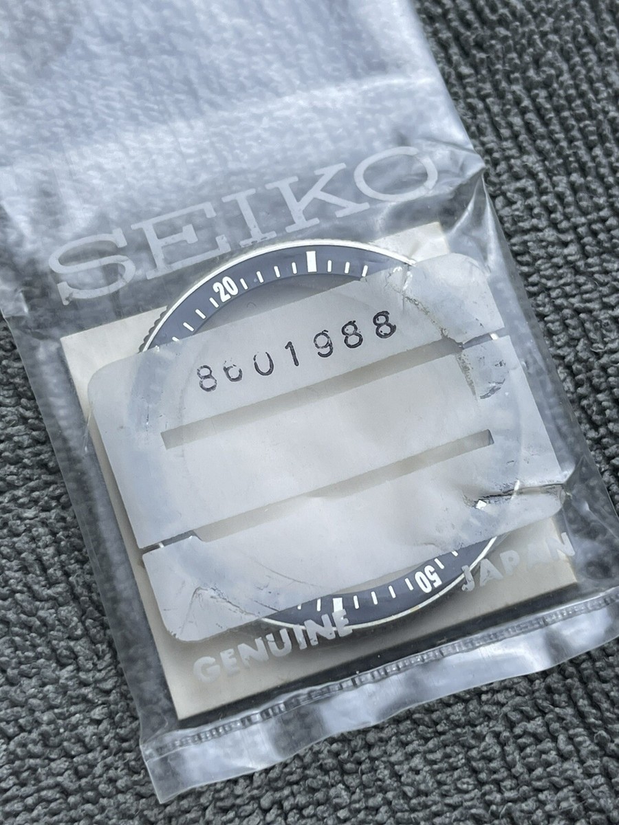 jsleeさま専用　韓国代表１９番XL ORIGINAL NOS BEZEL FOR VINTAGE SEIKO 5 SPORTS 6119-8120 6119-8121