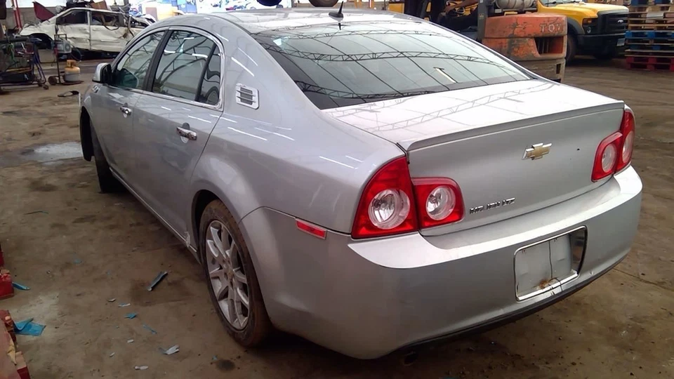 Alternator Fits 08-12 MALIBU 6781077 - Image 3 of 4