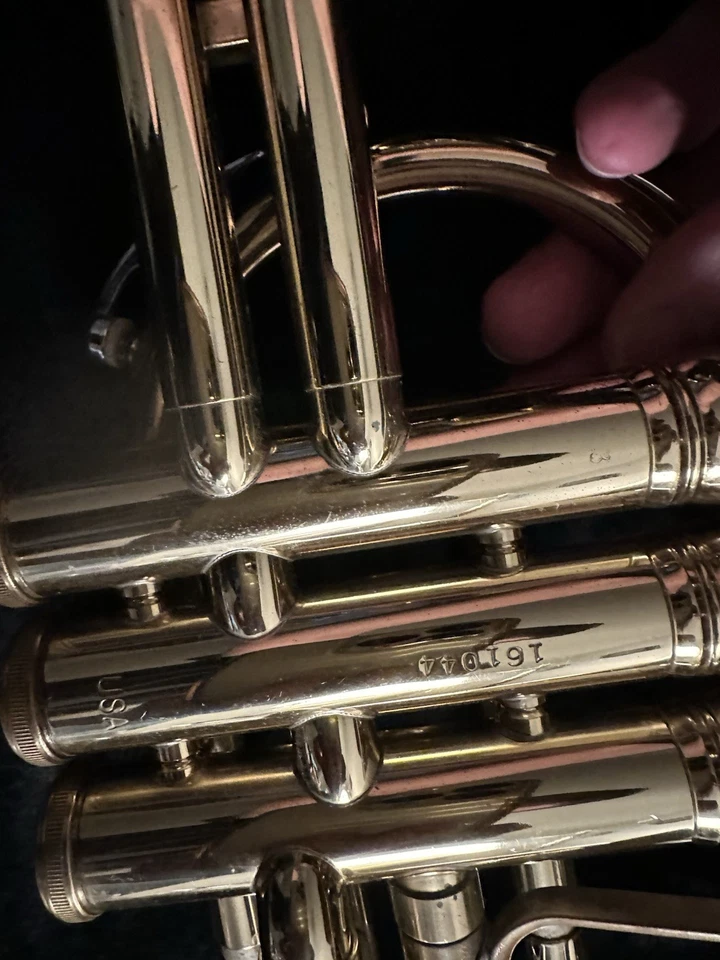 Corneta vintage King USA modelo 603 con boquilla Foto 3 de 4