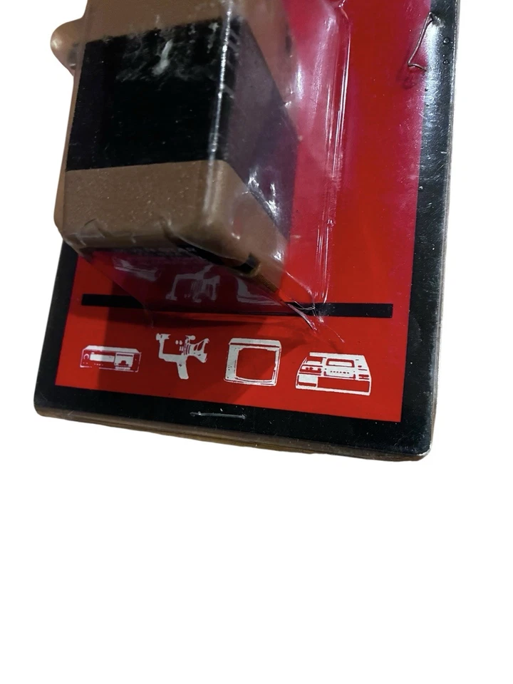 Convertidor de voltaje de viaje extranjero Seven Star TC50A 110V a 220V 50W nuevo sellado Foto 3 de 3