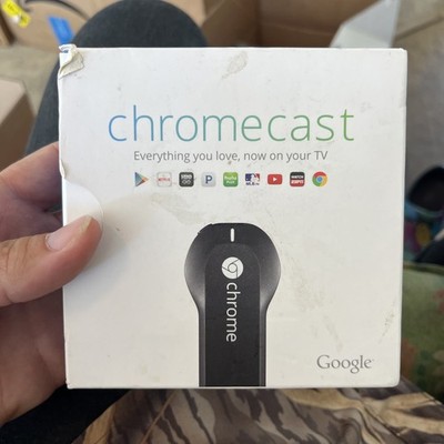 Google Chromecast 1st Gen Streaming Media Player Wi-Fi HDMI Black