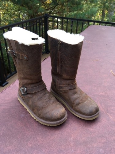 leather and sheepskin boots