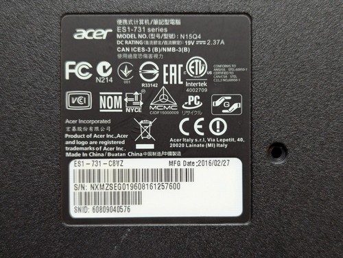 Acer Aspire ES1-731 C8VZ Ersatzteile Displayeinheit Mainboard (N3050) Palmrest