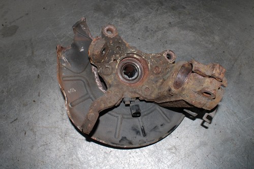 Audi A3 Sportback 1.4 TFSI 92kW Radlagergehäuse Achsschenkel rechts 1K0407256AA