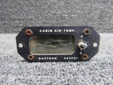 307FCI Davtron Cabin Air Temperature Gauge (Cracked Glass)