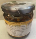 Blütenpollen, Perga geerntet aus den Waben des Bienenvolkes, als Bienenbrot